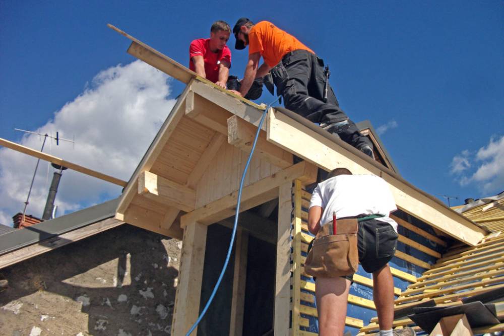 charpente-traditionnelle-renovation-couverture-oissature-extension